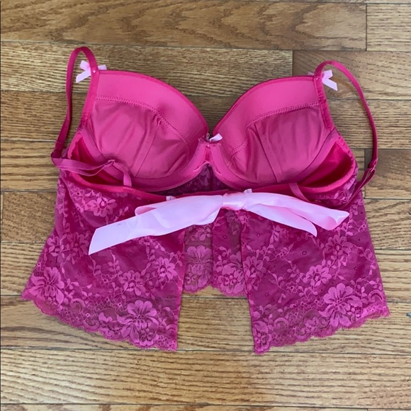 Victoria’s Secret Bra - Picture 5 of 5